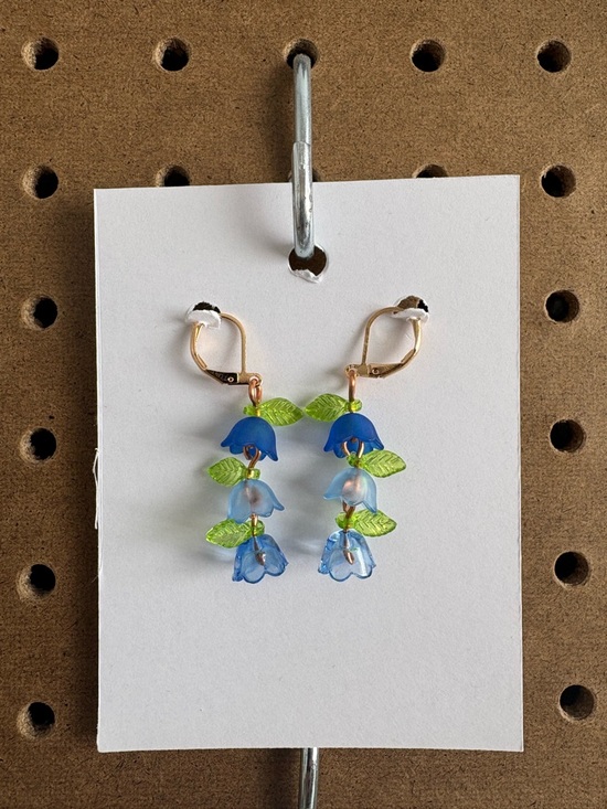 Hand Crafted Jewelry - Hand Crafted Blue and Green Floral Drop Earrings
